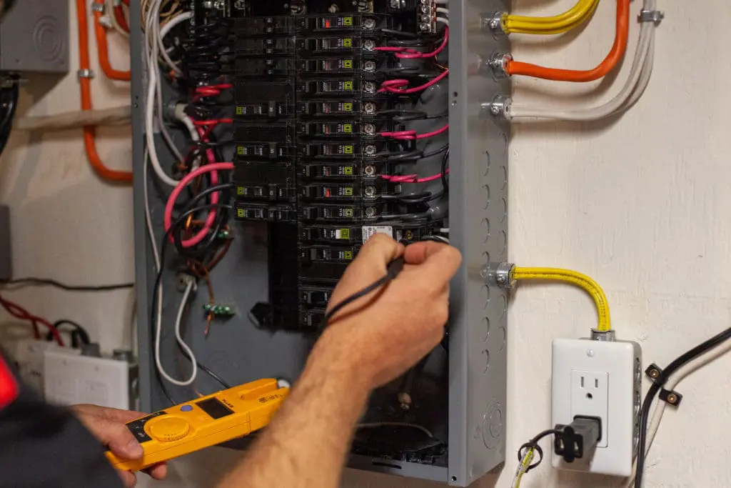 Electrical troubleshooting and repairs Edmonton